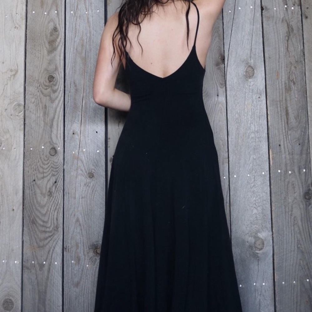Reformation dress🖤 - Picture 3 of 4